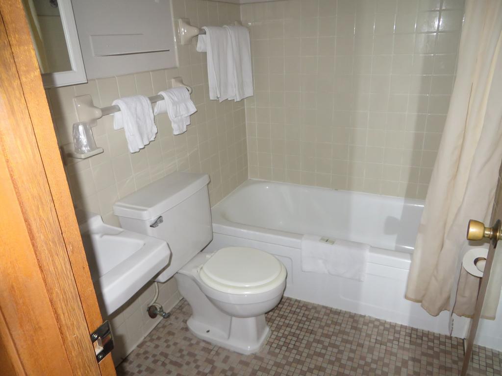 2Nd Street Inn & Suites Rochester Rum bild