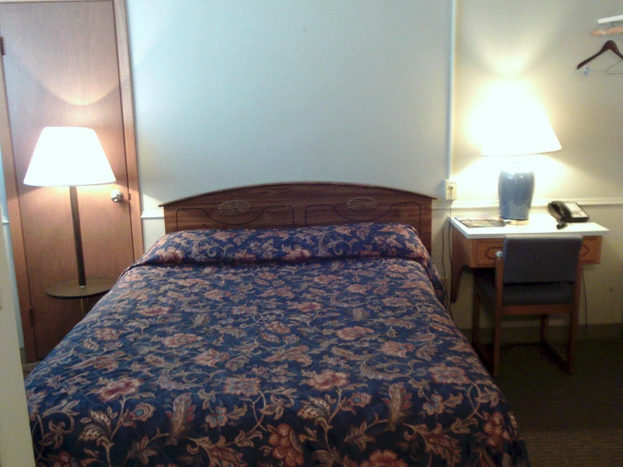 2Nd Street Inn & Suites Rochester Exteriör bild